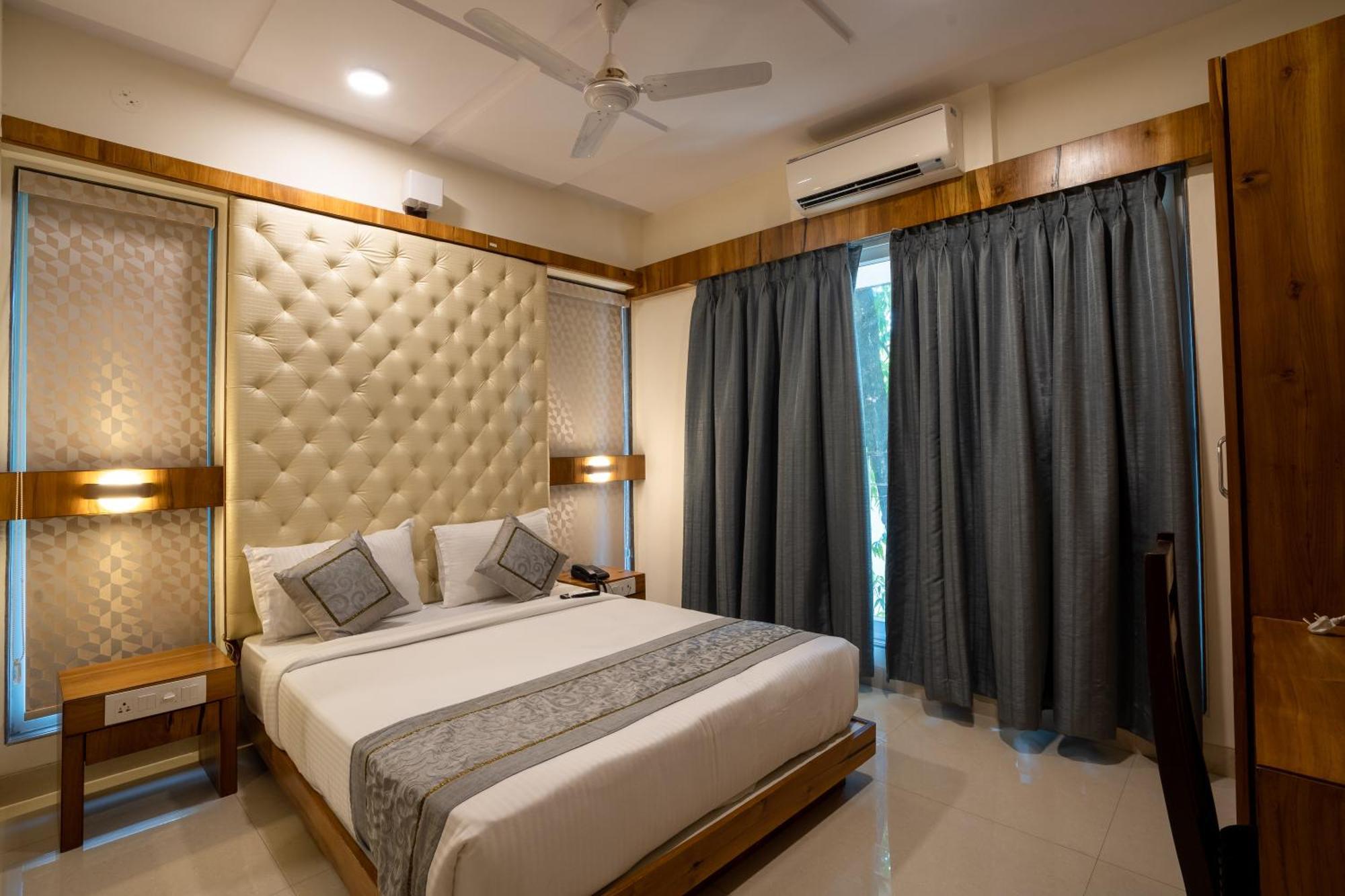 Home2 Suites And Service Apartments, Mumbai Airport Chambre photo